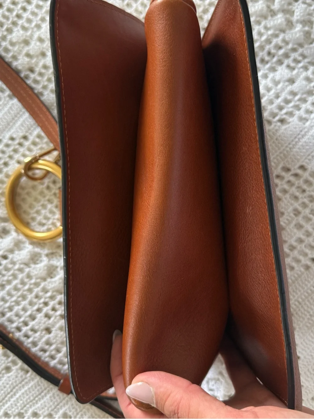 Chloe - Small Leather Crossbody Bag in Brown